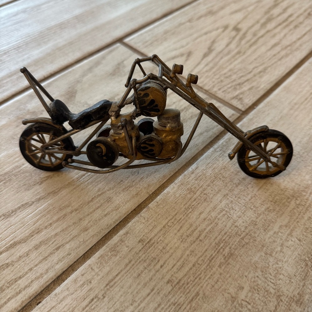 Scrap Metal Motorcycle Sculpture Steel Bike Nuts Nails Bolts Chopper Harley Art